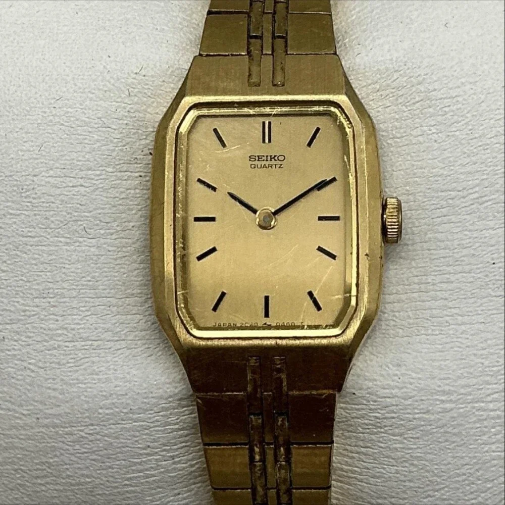 Vintage Seiko Womens Watch 16mm Gold Tone Bracelet 2C20-5209 New Battery 5.75